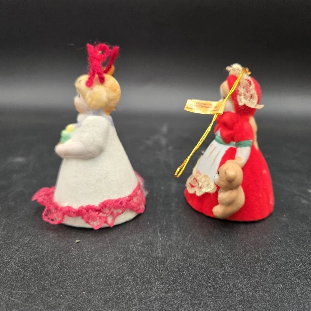4 Vtg Bell Girl Figurine Figure Ornament‎ Christmas Caroler Jasco Taiwan
